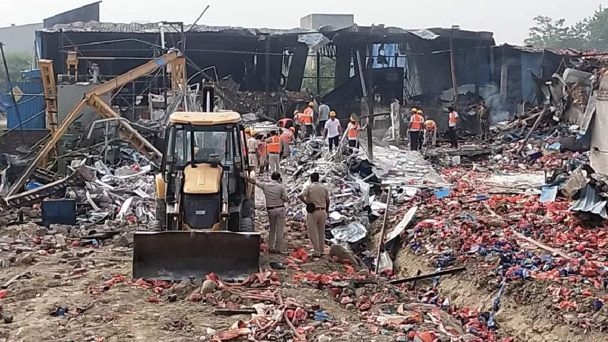 Gurugram Factory Blast: दौलताबाद की एक फैक्ट्री में ब्लास्ट, हादसे में दो लोगों की मौत, कई मजदूर घायल